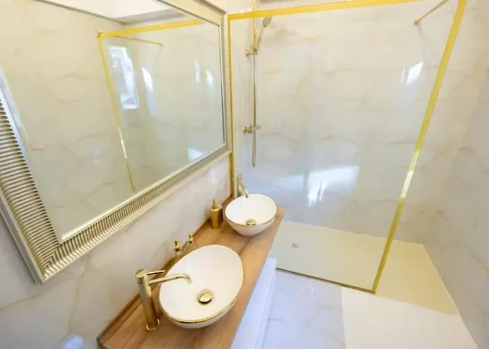 1006 Bluey Up To 4 Pers Apartamento Bucarest